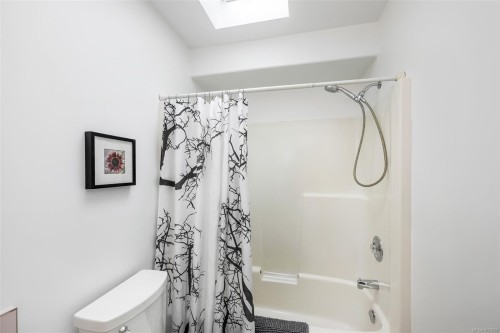 2018 Deborah Pl, Duncan, BC 