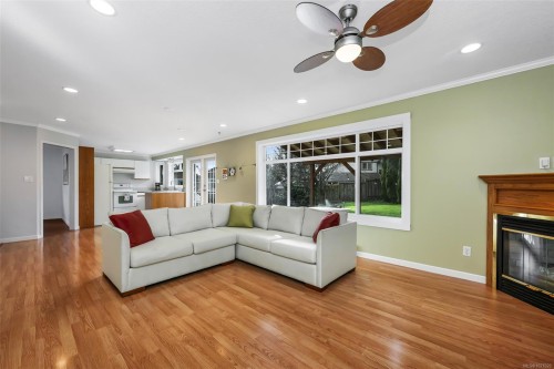 2018 Deborah Pl, Duncan, BC 