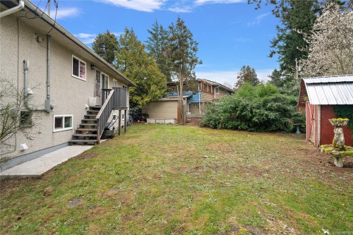 1819 Dunnett Cres, Saanich, BC 