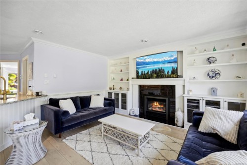 1157 Ormonde Rd, Qualicum Beach, BC 