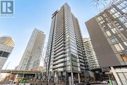 2111 - 70 QUEENS WHARF ROAD  Toronto, ON M5V 0J2