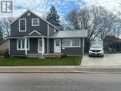 57 HURON STREET Central Huron (Clinton), ON N0M 1L0