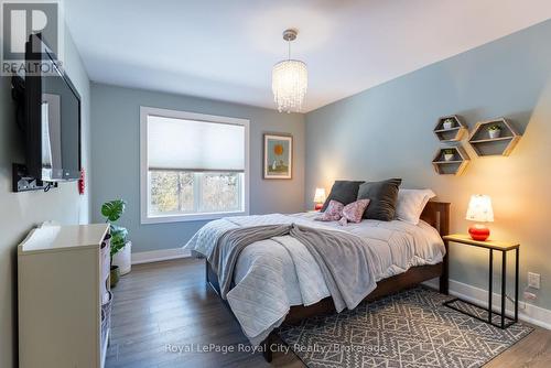 255 Normandy Avenue, Waterloo, ON - Indoor Photo Showing Bedroom