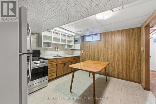 314 Hawkridge Avenue, Hamilton, ON - Indoor