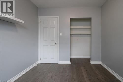 1601 Sandgate Crescent, Mississauga, ON - Indoor Photo Showing Other Room