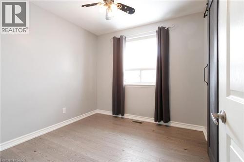 1601 Sandgate Crescent, Mississauga, ON - Indoor Photo Showing Other Room