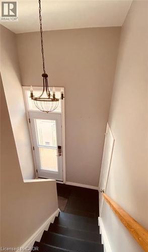 1601 Sandgate Crescent, Mississauga, ON - Indoor Photo Showing Other Room