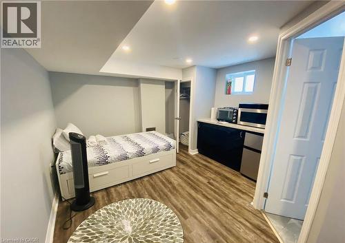 1601 Sandgate Crescent, Mississauga, ON - Indoor