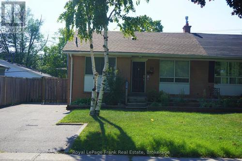 44 Billingsgate Crescent, Ajax, ON - Outdoor