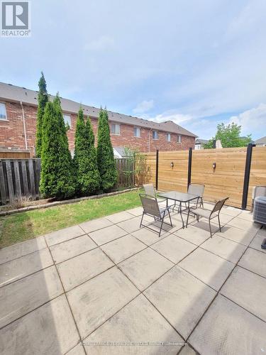 5231 Autumn Harvest Way, Burlington, ON - Outdoor