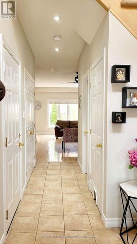 5231 Autumn Harvest Way, Burlington, ON - Indoor Photo Showing Other Room