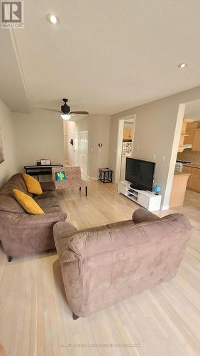 5231 Autumn Harvest Way, Burlington, ON - Indoor