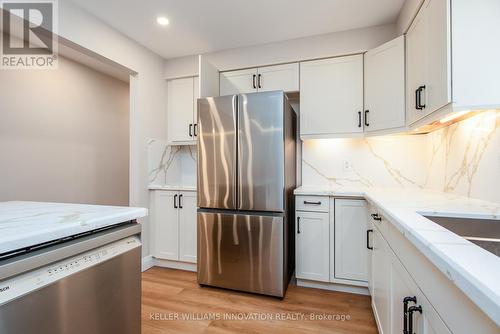 627 Glen Forrest Boulevard, Waterloo, ON - Indoor Photo Showing Kitchen With Double Sink
