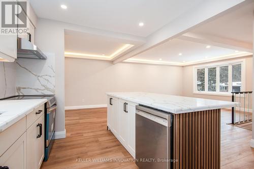627 Glen Forrest Boulevard, Waterloo, ON - Indoor Photo Showing Kitchen