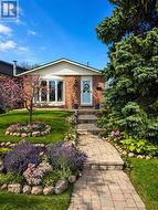 70 ATHENIA DRIVE  Hamilton, ON L8J 1S8