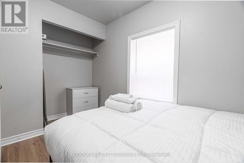 302 Egerton Street, London East (East M), ON - Indoor Photo Showing Bedroom