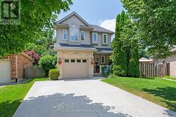 623 THORNWOOD COURT  London North (North P), ON N6H 5J5