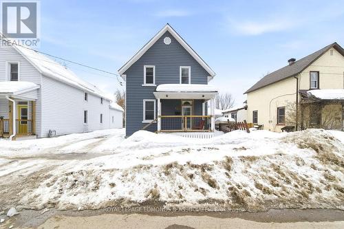 408 MOFFAT STREET  Pembroke, ON K8A 3X9
