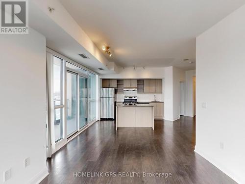 1505 - 160 Vanderhoof Avenue, Toronto, ON - Indoor Photo Showing Kitchen