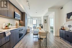 2101S - 127 BROADWAY AVENUE  Toronto, ON M4P 1V4