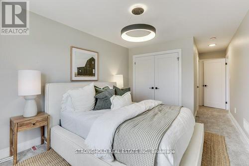 1768 Finley Crescent, London North (North I), ON - Indoor Photo Showing Bedroom