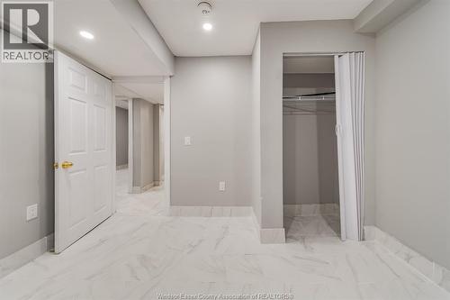 658 Tournier, Windsor, ON - Indoor Photo Showing Other Room