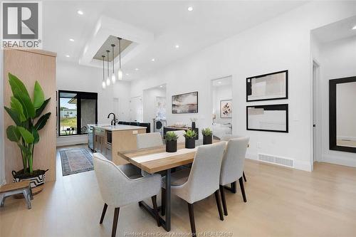 572 Lily Mac Boulevard, Windsor, ON - Indoor Photo Showing Dining Room