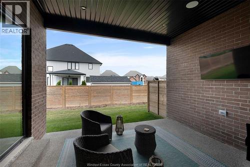 572 Lily Mac Boulevard, Windsor, ON - Outdoor With Exterior