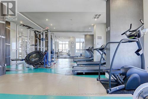 1712 - 9205 Yonge Street, Richmond Hill, ON - Indoor Photo Showing Gym Room