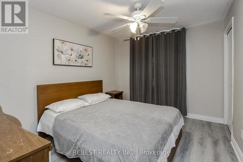 910 Concession Rd 17 W, Tiny, ON - Indoor Photo Showing Bedroom