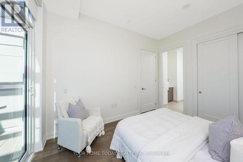 610 - 42 Mill Street, Halton Hills, ON - Indoor Photo Showing Bedroom