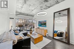 206 - 20 STEWART STREET  Toronto, ON M5V 1H6