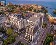 B0822 - 133 BRONTE ROAD  Oakville, ON L6L 3C1