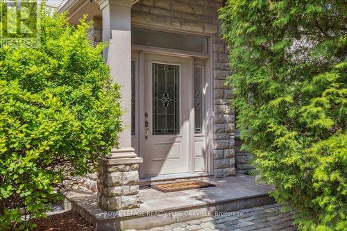 621 North Shore Boulevard E, Burlington, ON - Outdoor