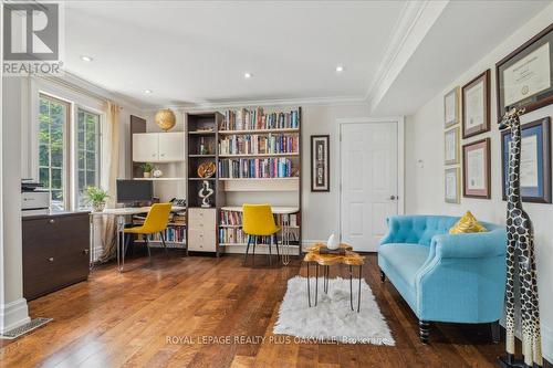 621 North Shore Boulevard E, Burlington, ON - Indoor