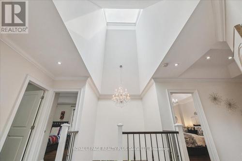 621 North Shore Boulevard E, Burlington, ON - Indoor Photo Showing Other Room