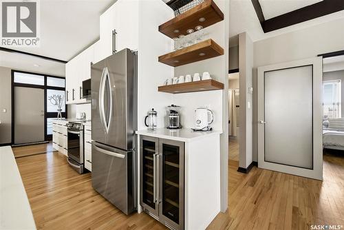 500 2020 11Th Avenue, Regina, SK - Indoor Photo Showing Kitchen