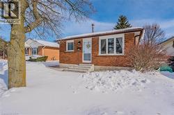 217 JOHANNA Drive  Cambridge, ON N1S 4C5