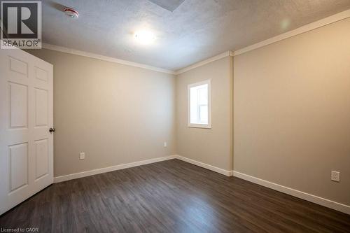 34 Burn Place Unit# 5, Kitchener, ON - Indoor Photo Showing Other Room