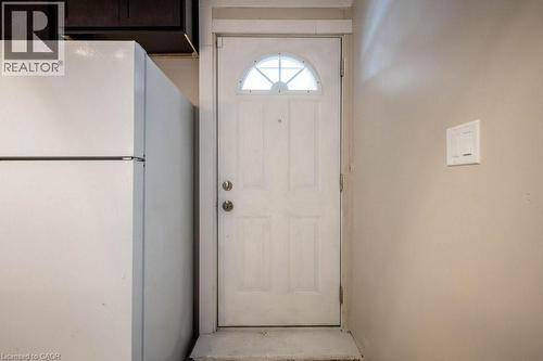 34 Burn Place Unit# 5, Kitchener, ON - Indoor Photo Showing Other Room