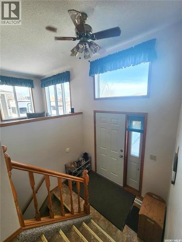 115 Carson Bay, Lampman, SK - Indoor Photo Showing Other Room
