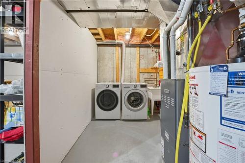 Laundry area - 955 Zeller Crescent, Kitchener, ON - Indoor Photo Showing Laundry Room