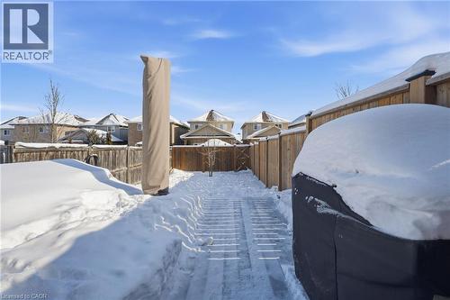 955 Zeller Crescent, Kitchener, ON - Outdoor