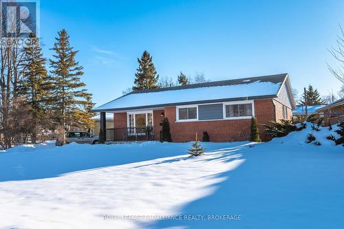 68 MACKENZIE CRESCENT  Kingston (Central City West), ON K7M 2S1