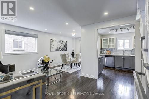 172 Radford Drive, Ajax, ON - Indoor