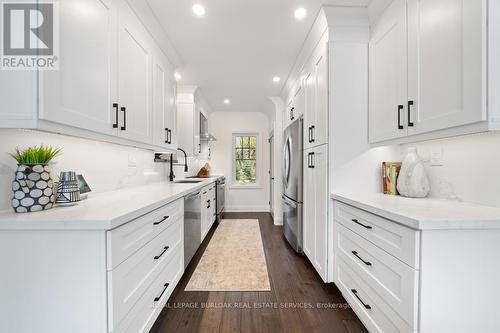 321 Guelph Line, Burlington, ON - Indoor Photo Showing Kitchen With Upgraded Kitchen
