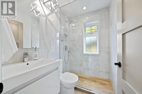 321 Guelph Line, Burlington, ON - Indoor Photo Showing Bathroom