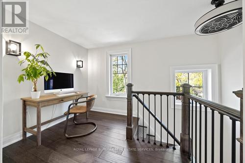 321 Guelph Line, Burlington, ON - Indoor