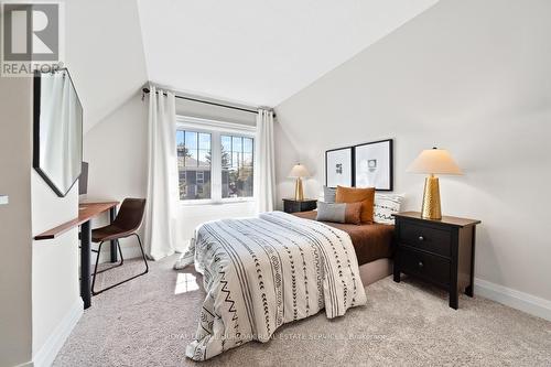 321 Guelph Line, Burlington, ON - Indoor Photo Showing Bedroom