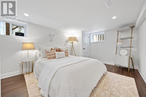 321 Guelph Line, Burlington, ON - Indoor Photo Showing Bedroom